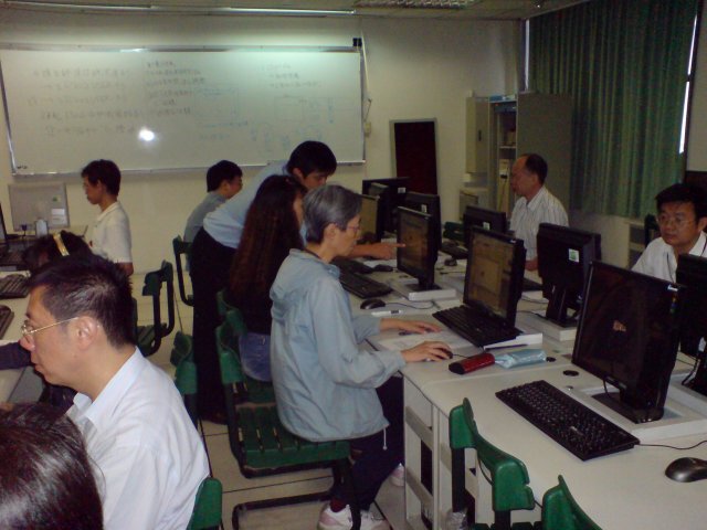 上課情形圖片
