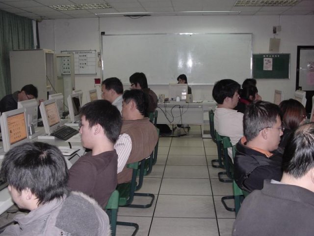 網頁教育訓練上課照片3圖片