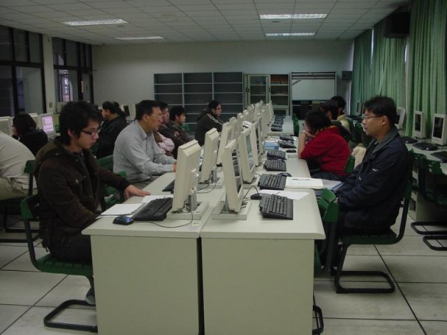 網頁教育訓練上課照片4圖片