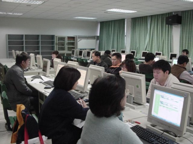 網頁教育訓練上課照片6圖片