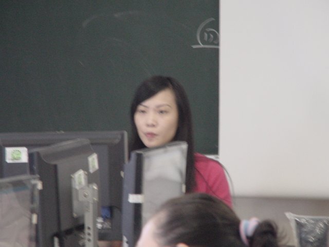 網頁教育訓練講師圖片