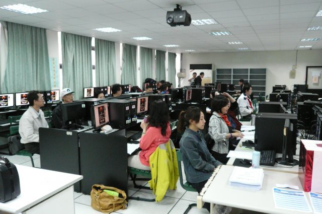 PowerPoint 2010 資訊實務進階研習營圖片