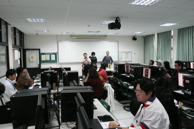 PowerPoint 2010 資訊實務進階研習營圖片